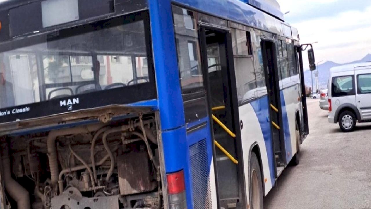 Ankara'da EGO otobüsü yolda kaldı