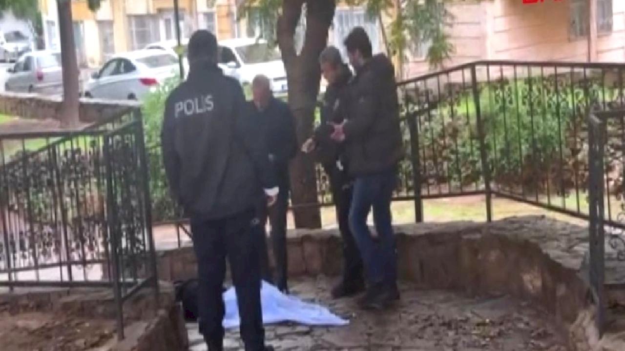 Antalya evine doğru giderken düşüp hayatını kaybetti