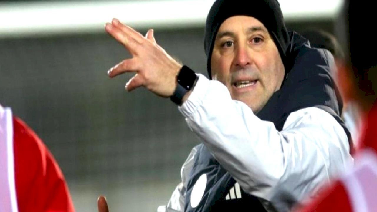 Antalyaspor, Sami Uğurlu yönetiminde ilk antrenmanına çıktı