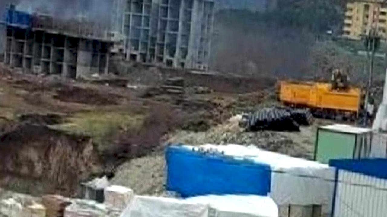 Artvin'de inşaattan düşen işçi can verdi