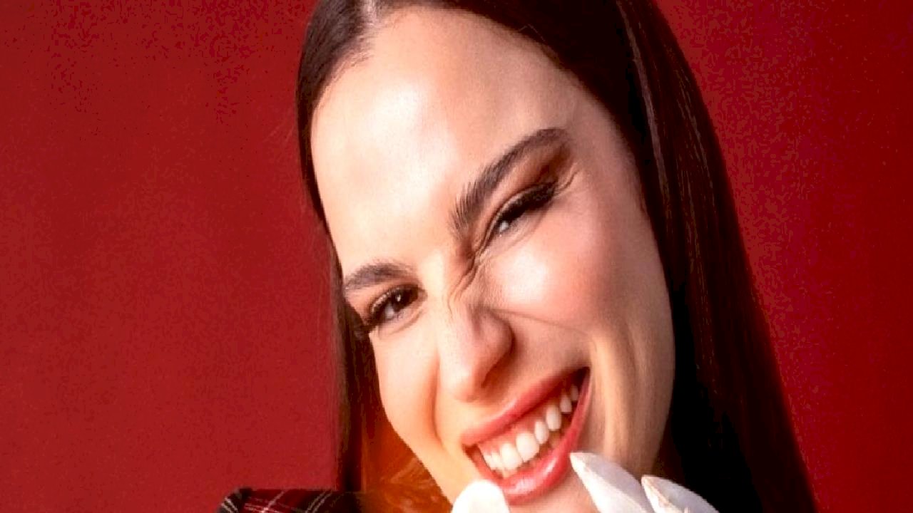 Aslı Bekiroğlu doktor hatasını anlattı: Yanlışlıkla bağırsağım kesildi