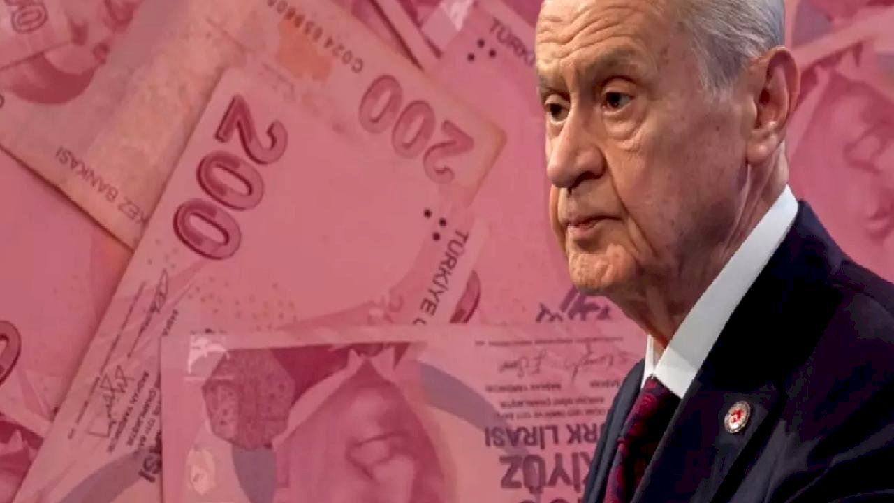 Bahçeli'nin emekliler için sarf ettiği sözler parti grubuna damga vurdu