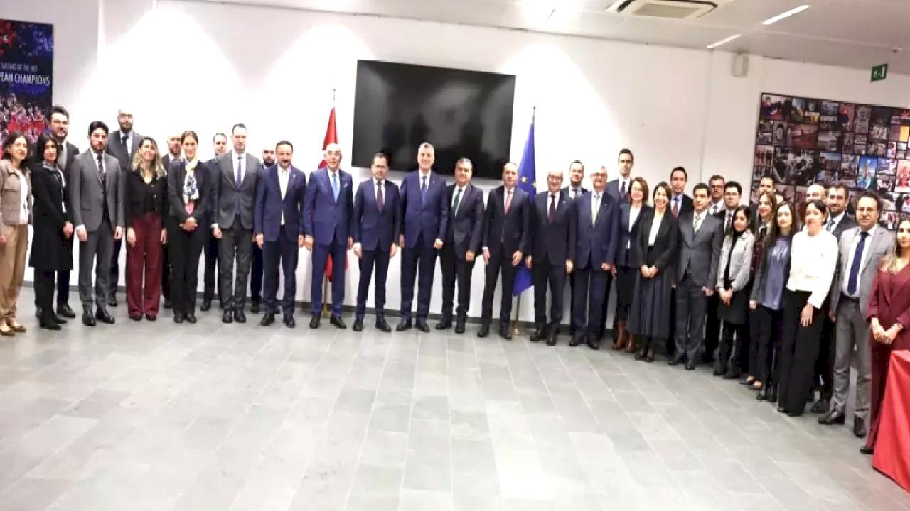 Bakan Bolat, Brüksel'de AB ile İlişkileri Gözden Geçirdi