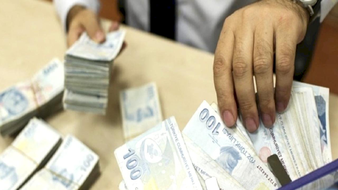 Bankacılık sektöründeki mevduat düşüşü: 514 milyar lira azaldı