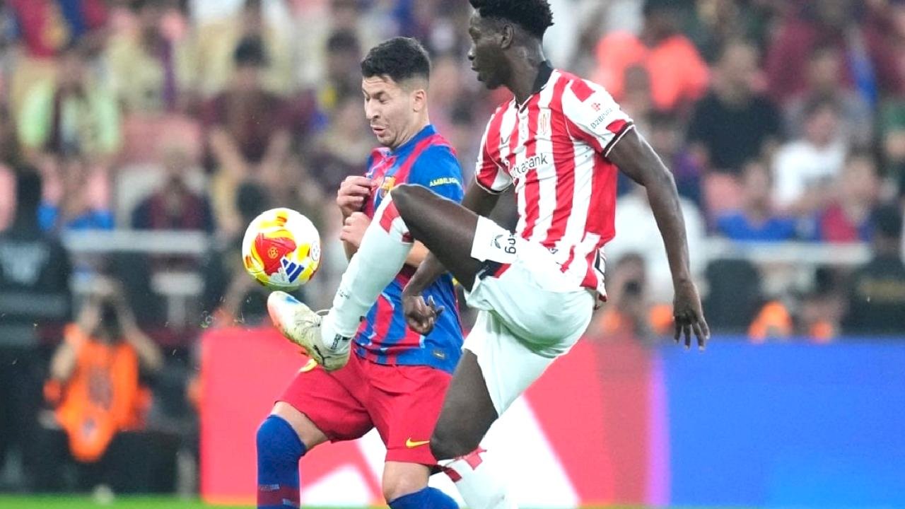 Barcelona, İspanya Süper Kupa'da finale yükseldi