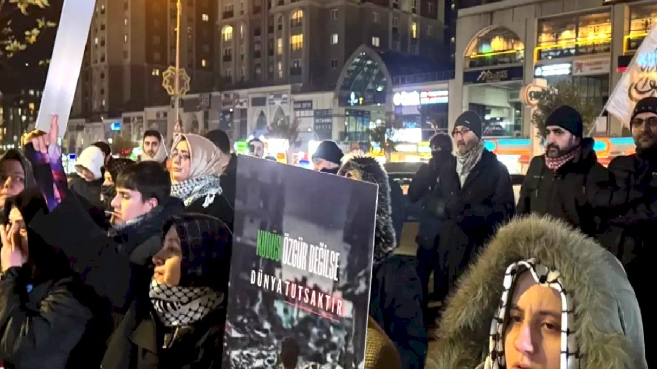 Başakşehir'de İsrail Firmalarına Boykot Eylemi