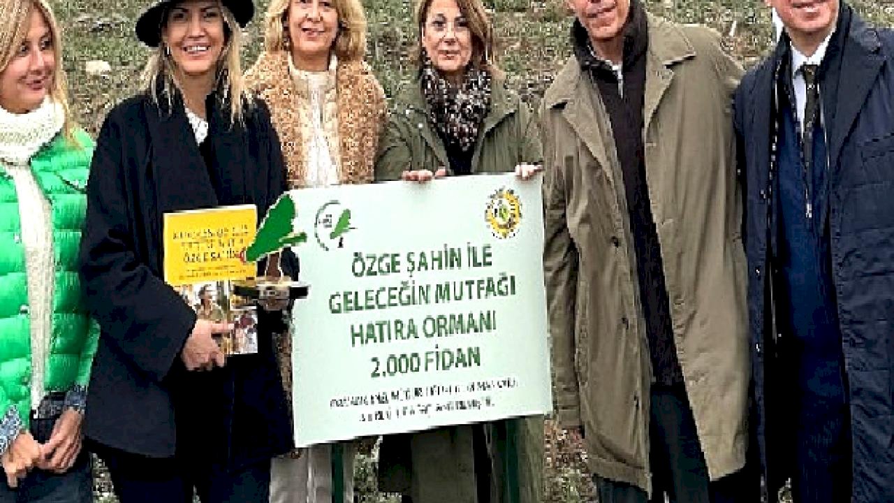 Bazı kitaplar geleceğe yazılır