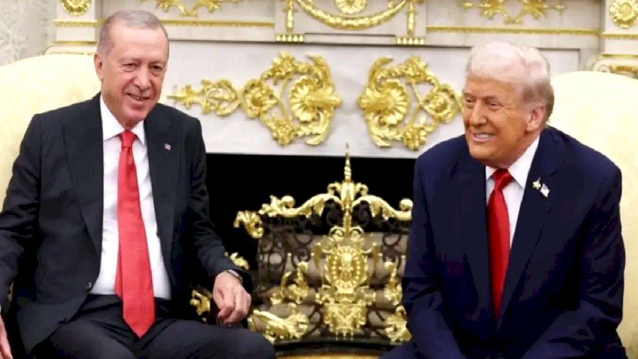 Beklenen görüşme gerçekleşti! Trump ile Erdoğan arasında kritik temas