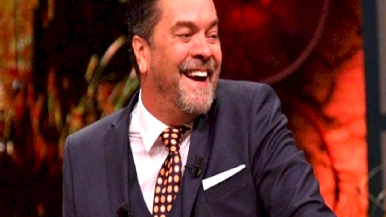 Beyaz’la Joker programında müjdeyi verdi: Beyazıt Öztürk’ten “Beyaz Show” açıklaması…