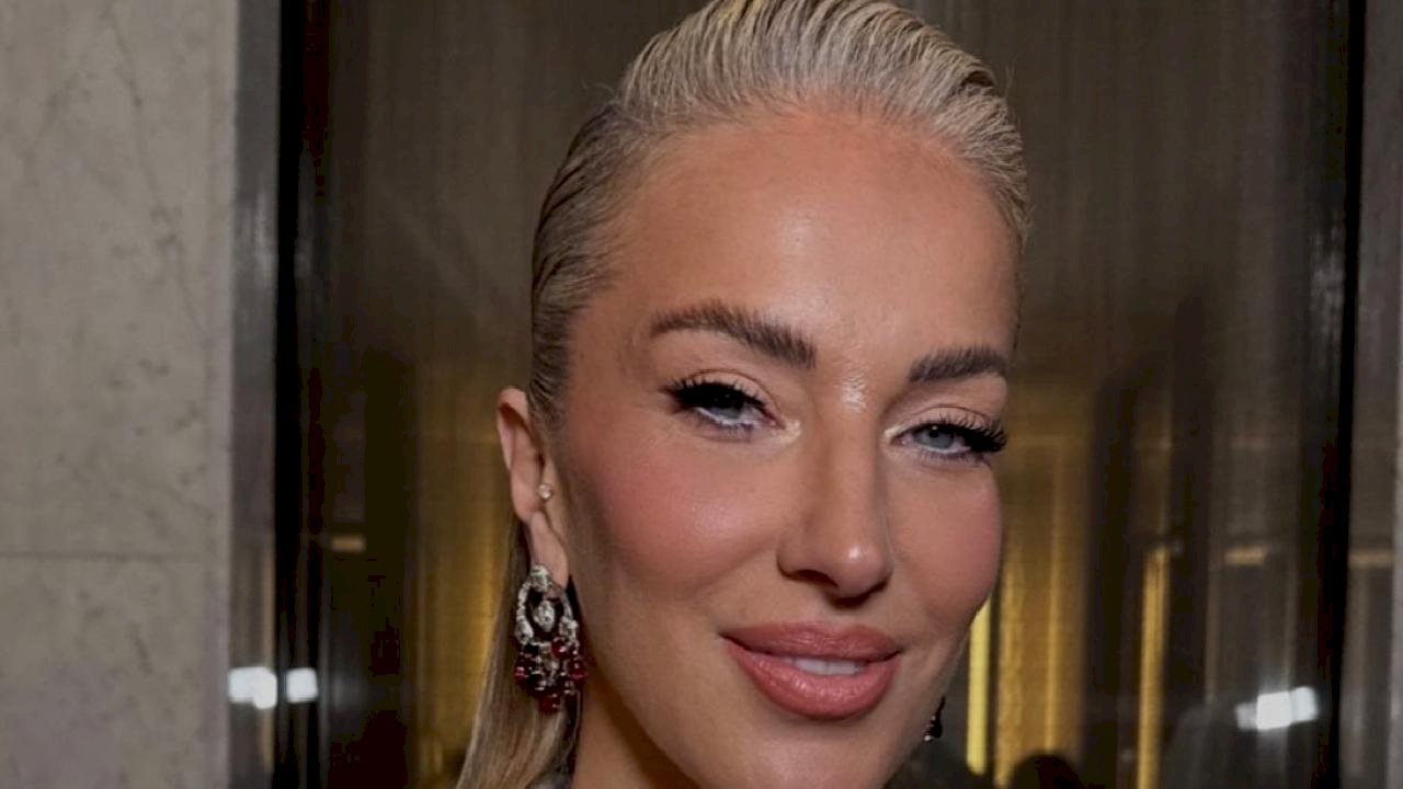 Burcu Esmersoy'dan tüyolar: Aynada kendinize bakın