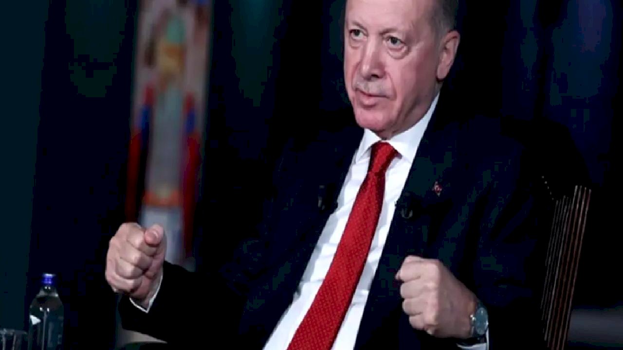 Cumhurbaşkanı Erdoğan, "Modern zaman vebası" deyip sanatçılara çağrı yaptı: Başını ezmeliyiz