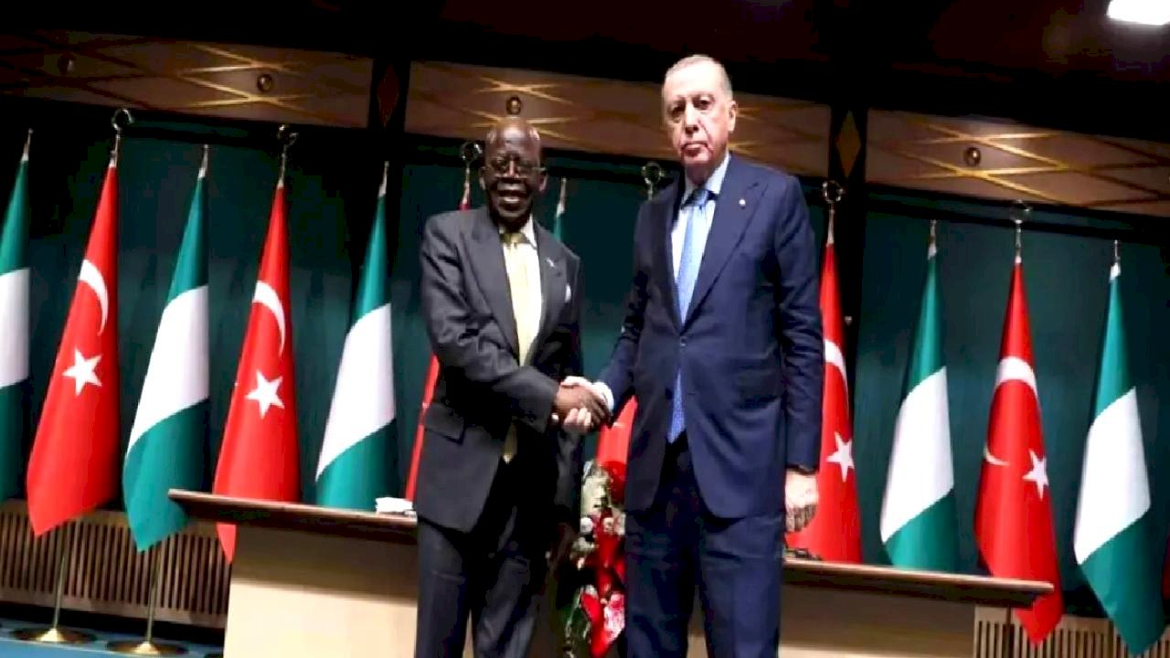 Cumhurbaşkanı Erdoğan: "Nijerya Cumhurbaşkanı Tinubu ile 5 milyar dolar ticaret hacmi hedefimize bağlılığımızı teyit ettik"