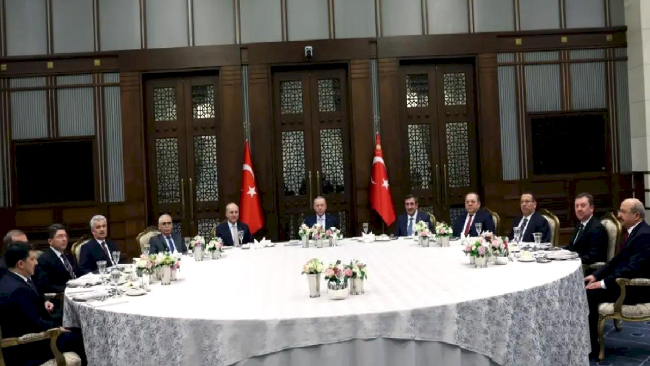 Cumhurbaşkanı Erdoğan, yasama, yürütme ve yargı organlarının temsilcileriyle görüştü
