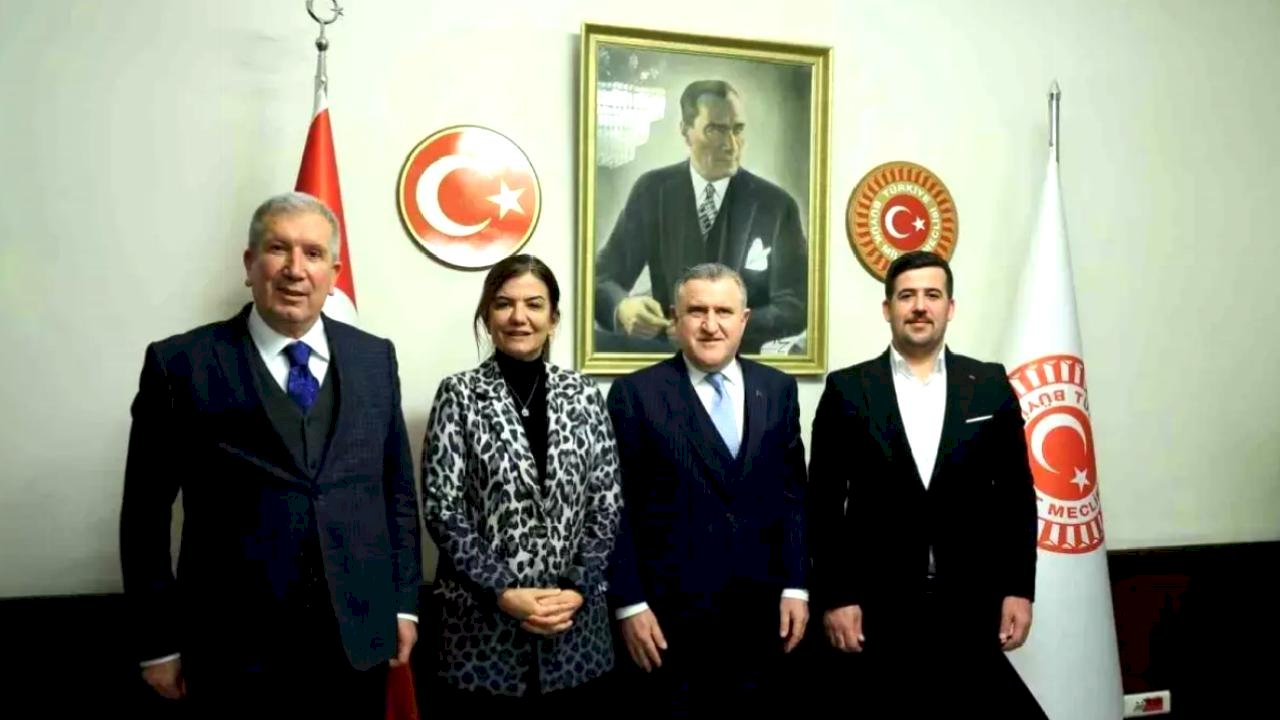 Çüngüş'e yarı olimpik yüzme havuzu