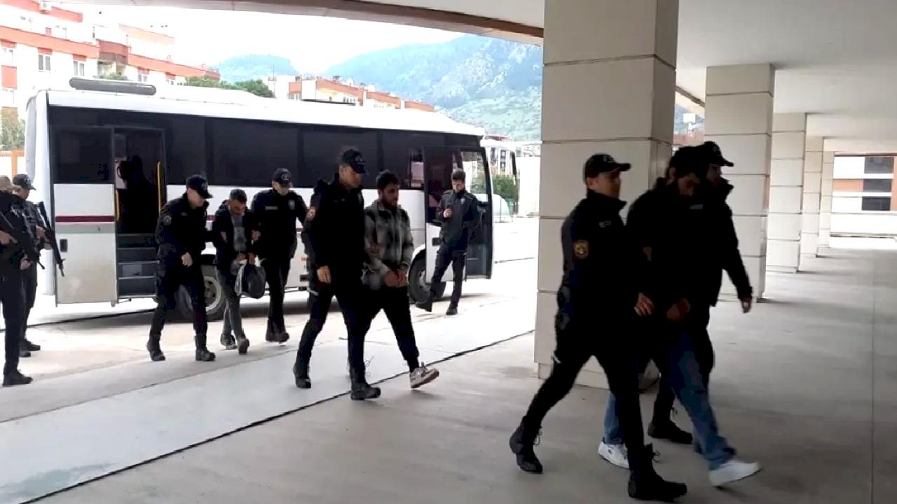 DEAŞ Operasyonu: 7 Gözaltı