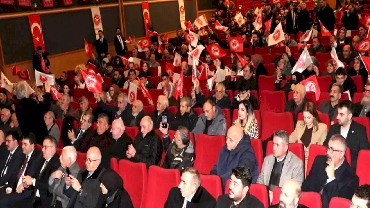 Demokrat Parti 80. Yılını Kutladı