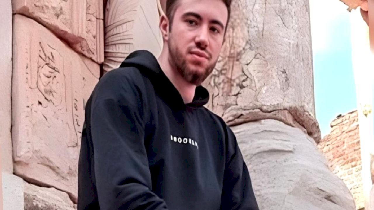 Distaste hesabının yöneticisi Fahrettin Gökberk Akbulut tutuklandı