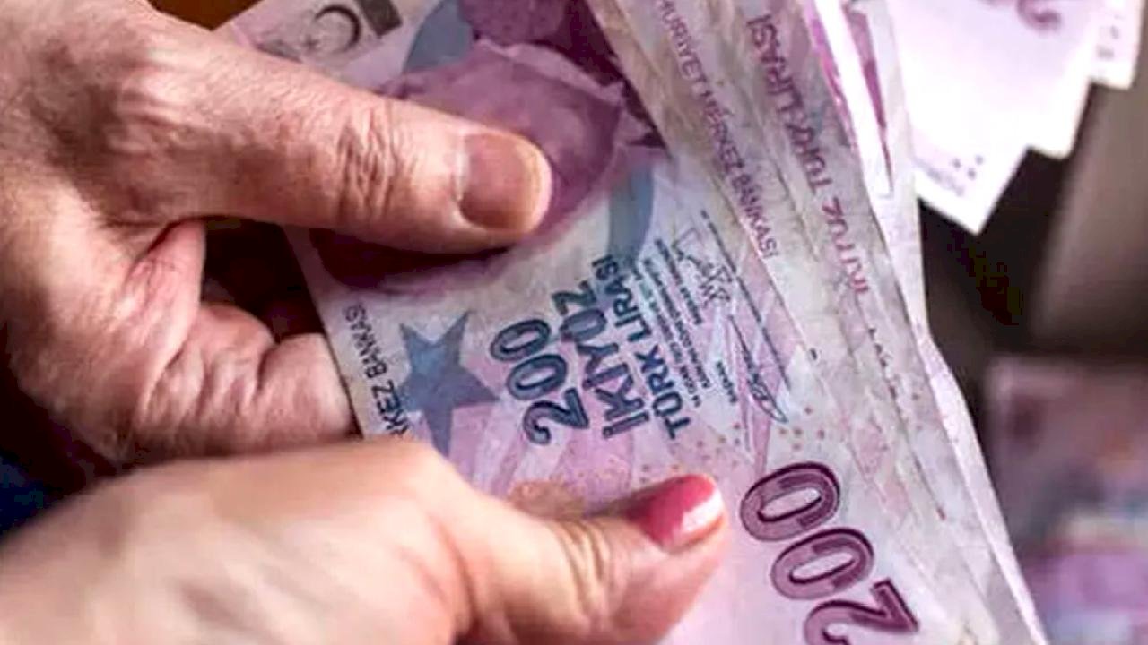 En düşük emekli aylığı 20 bin TL oldu