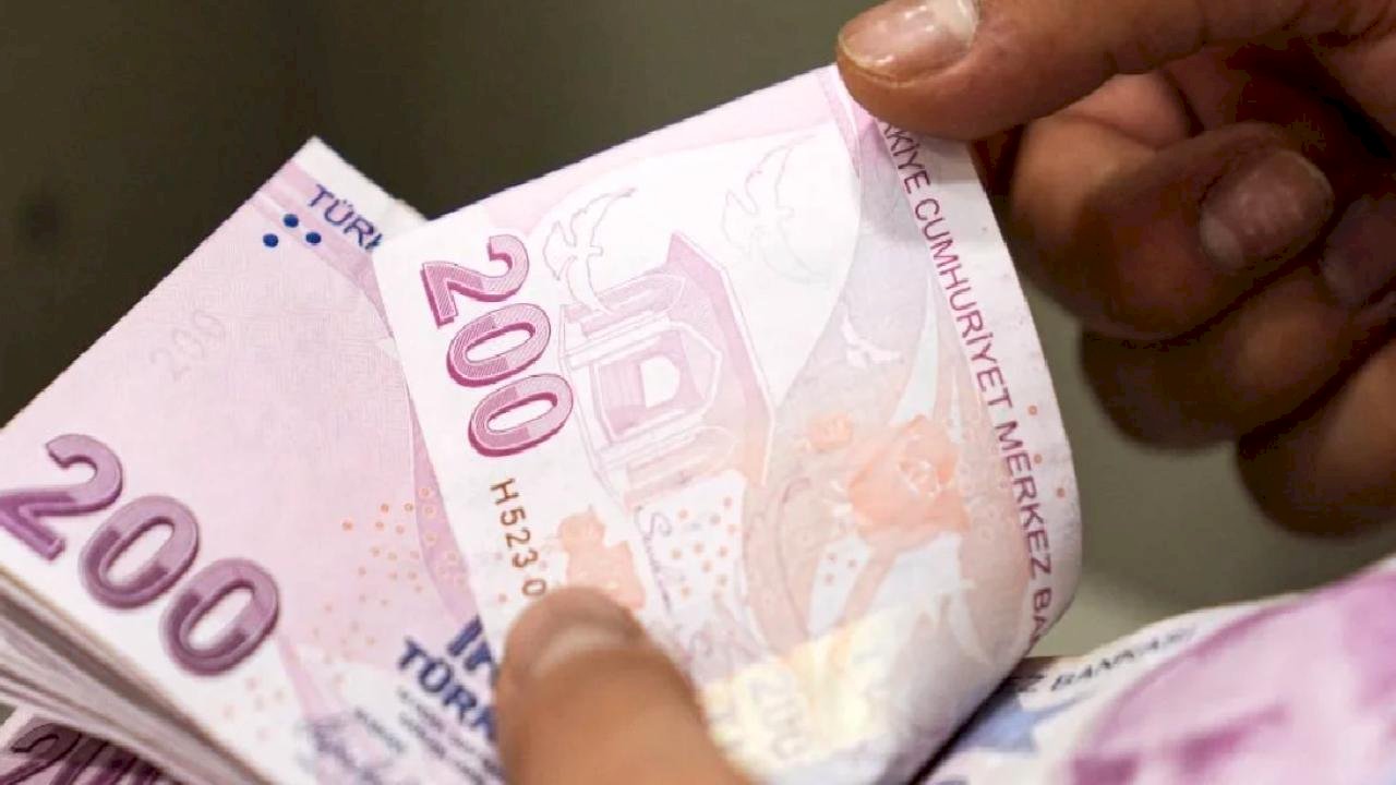 En düşük emekli aylığında 20 bin liralık artışta takvim