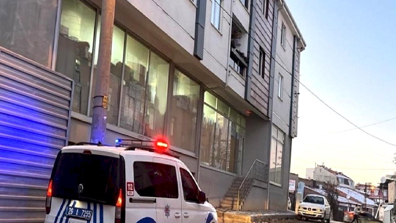 Eskişehir'de anne ve ikiz çocukları gazdan zehirlendi