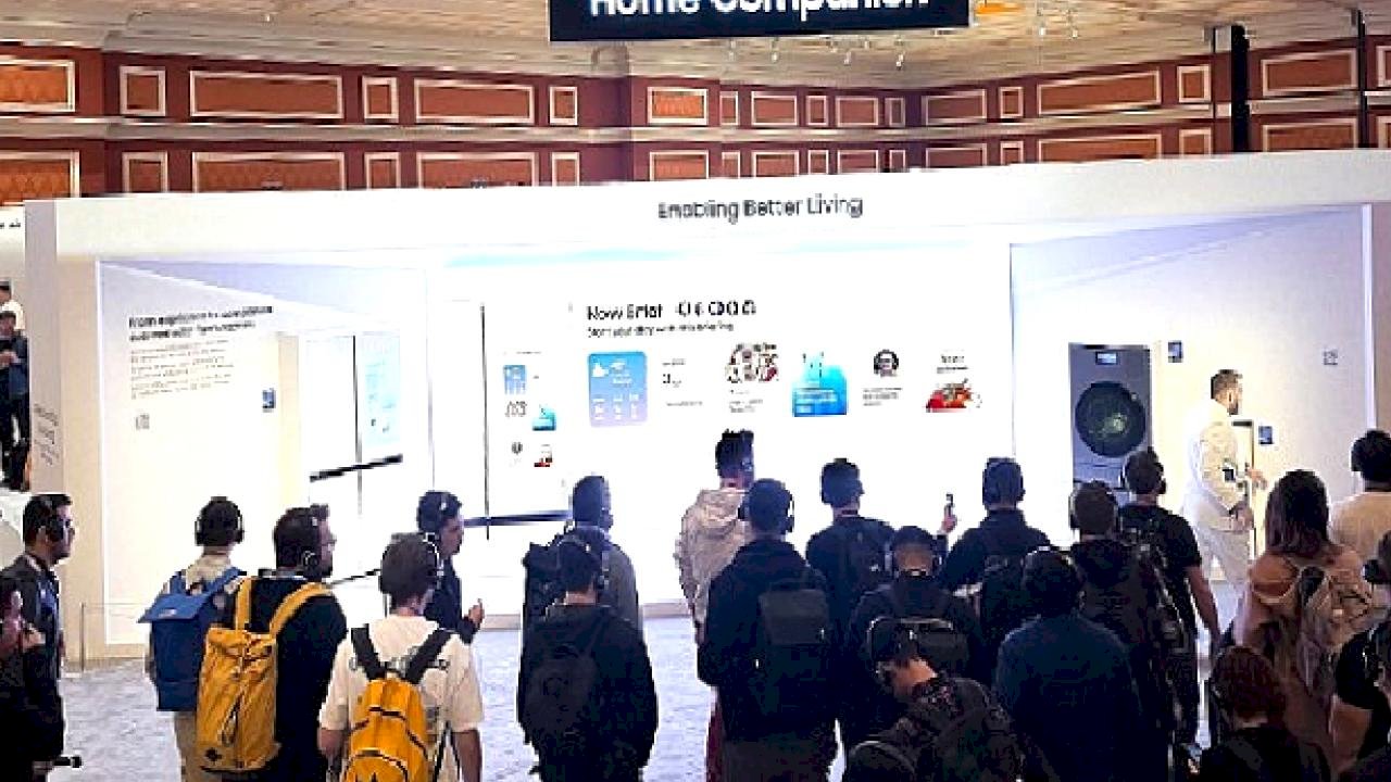 Eve Eşlik Eden Yapay Zekâ Dostu günlük yaşamı kolaylaştırıyor