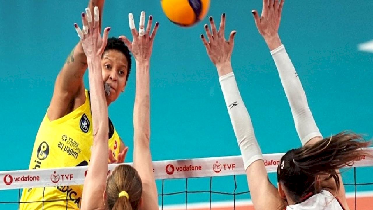 Fenerbahçe deplasmanda Beşiktaş'ı yendi