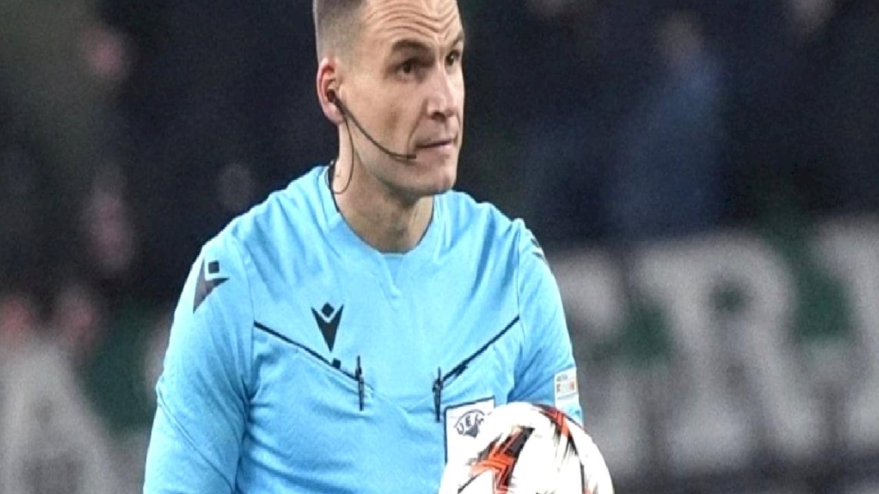 Fenerbahçe'ye Sırp hakem! FCSB maçını yönetecek