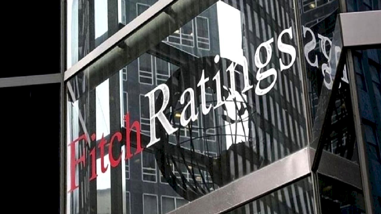 Fitch, 9 Türk bankasının kredi notu görünümünü yükseltti