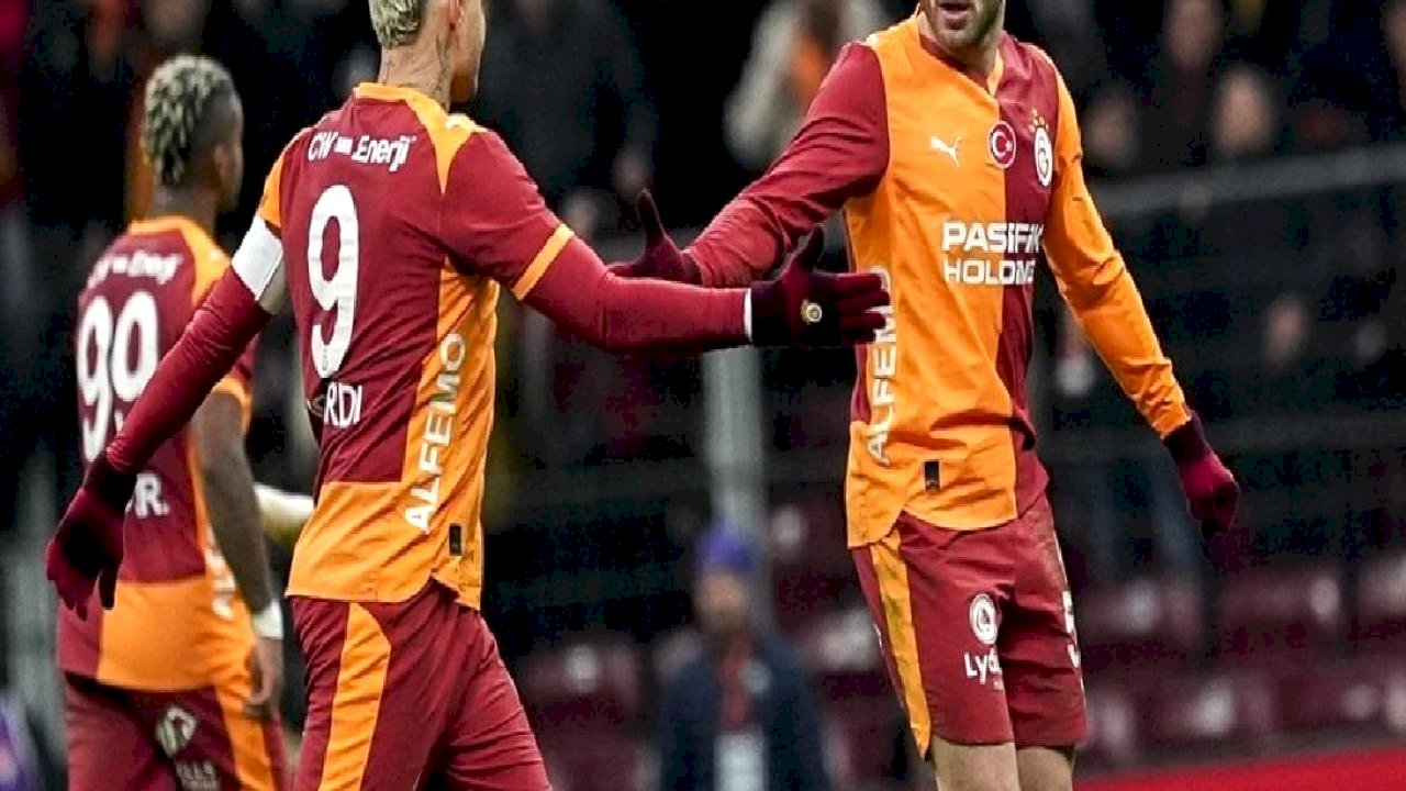 Galatasaray - Atletico Madrid maçının ilk 11'leri