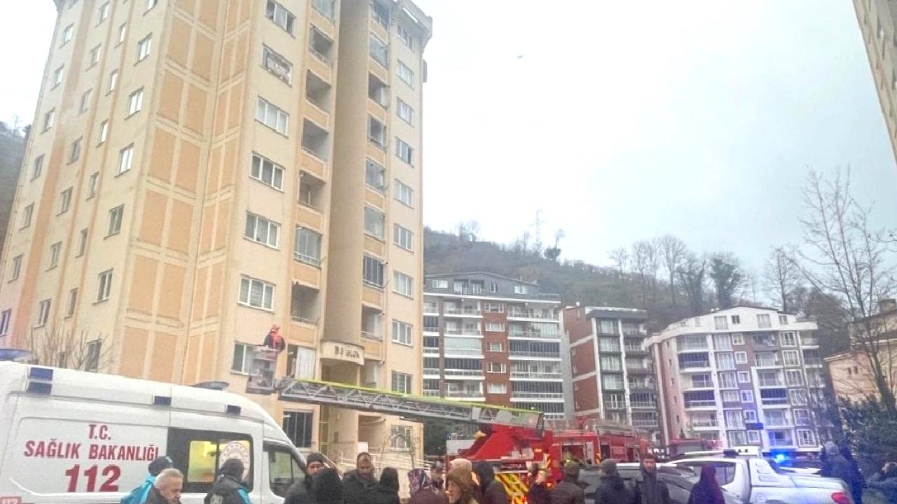 Giresun'da apartmanda korkutan yangın