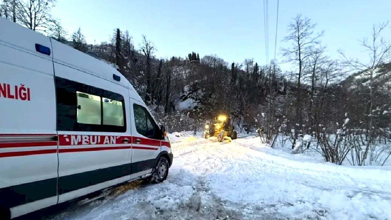 Görme Engelli Hastaya UMKE'den Yardım