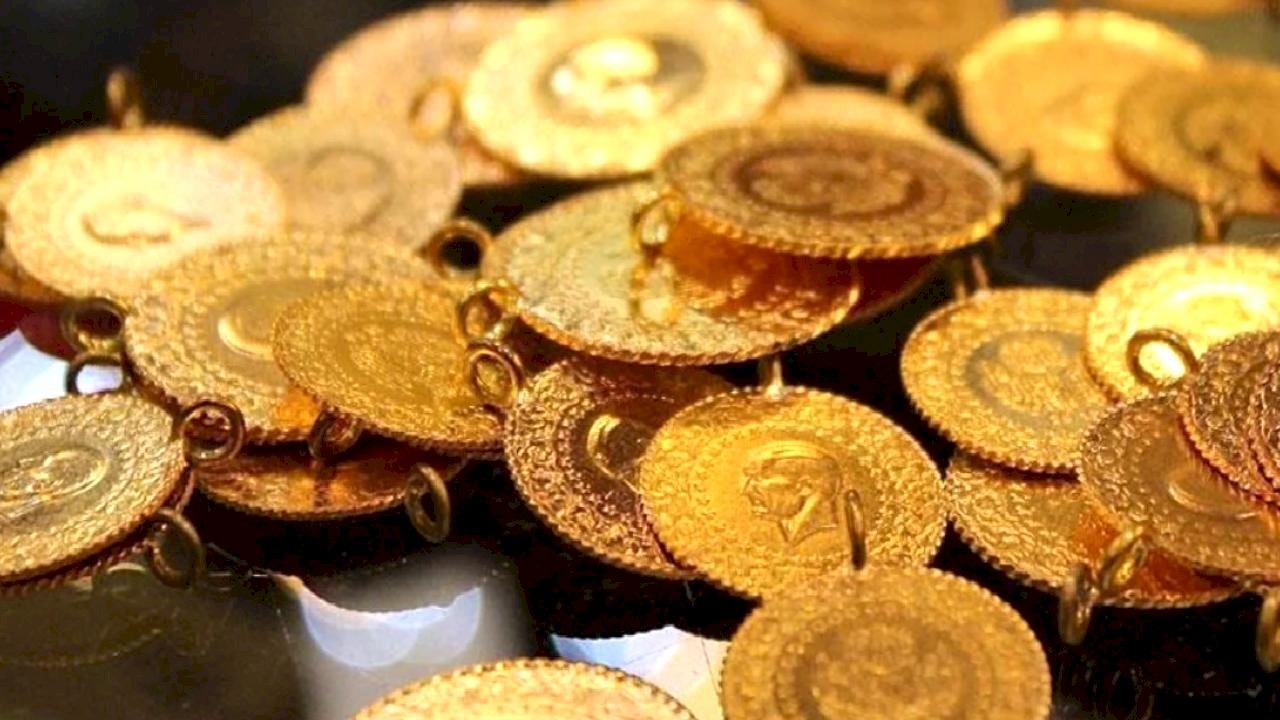 Haftanın ilk gününde altın tarihi zirvesine çıktı