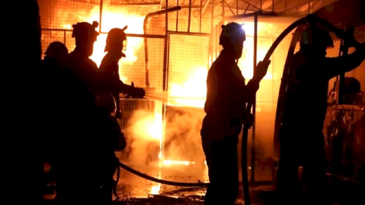 Halep'te Yangın: SDG Roketleri Düştü