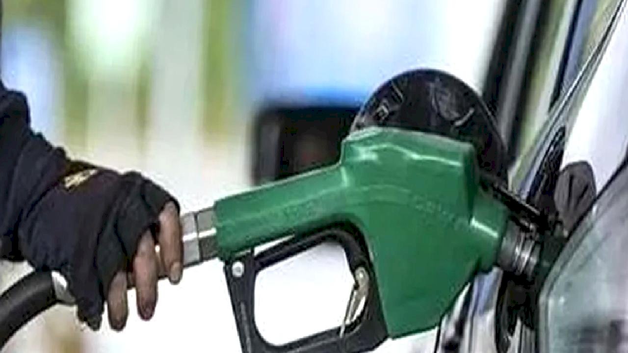 İran olayları akaryakıt fiyatlarını sürekli değiştiriyor