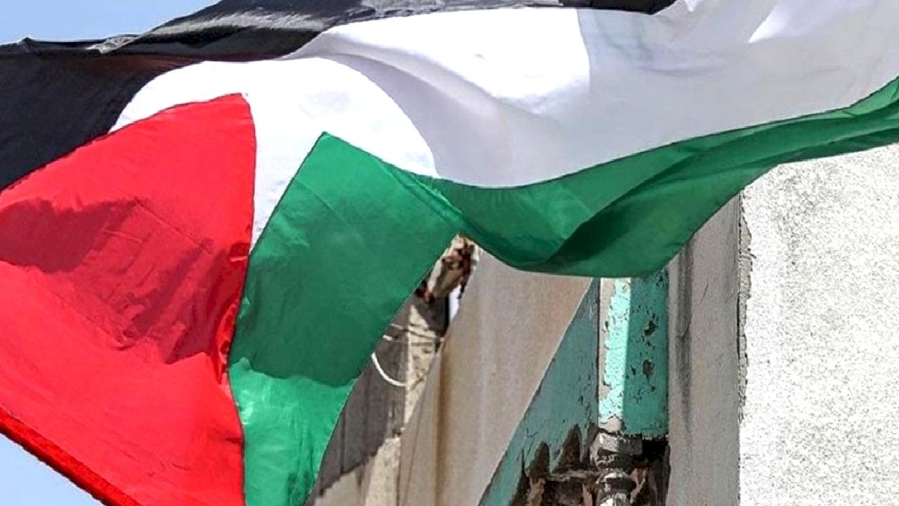 İsrail, Filistin stadyumları için suni çim sevkiyatını engelledi