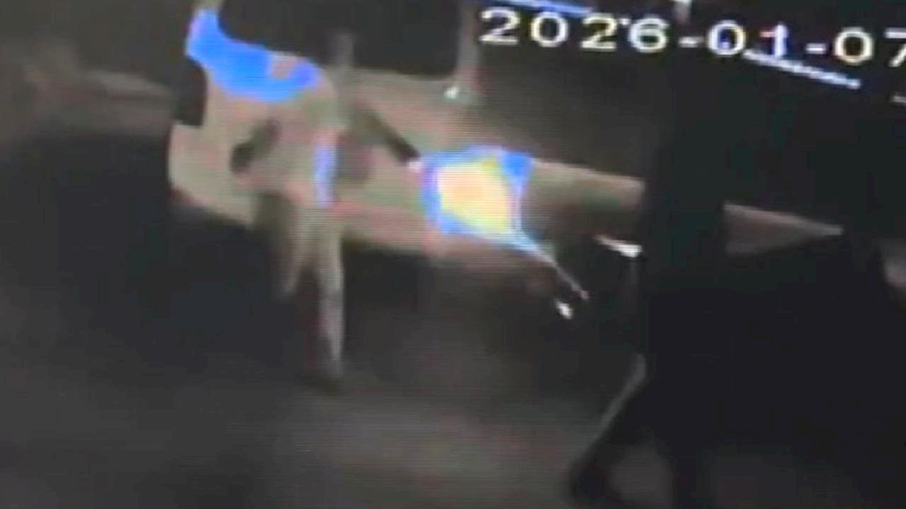 İstanbul Arnavutköy'de cami avlusunda yaşlı adama silahlı saldırı