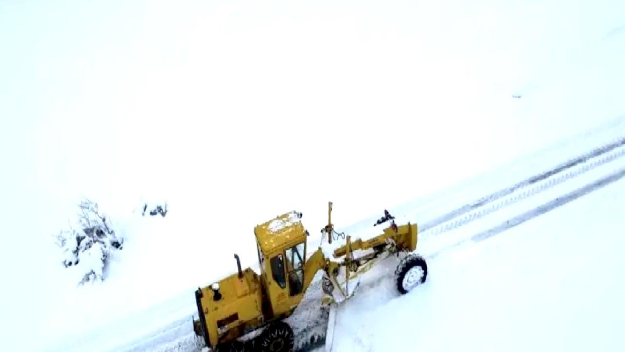 Karabük'te Kapanan Köy Yolları Açıldı