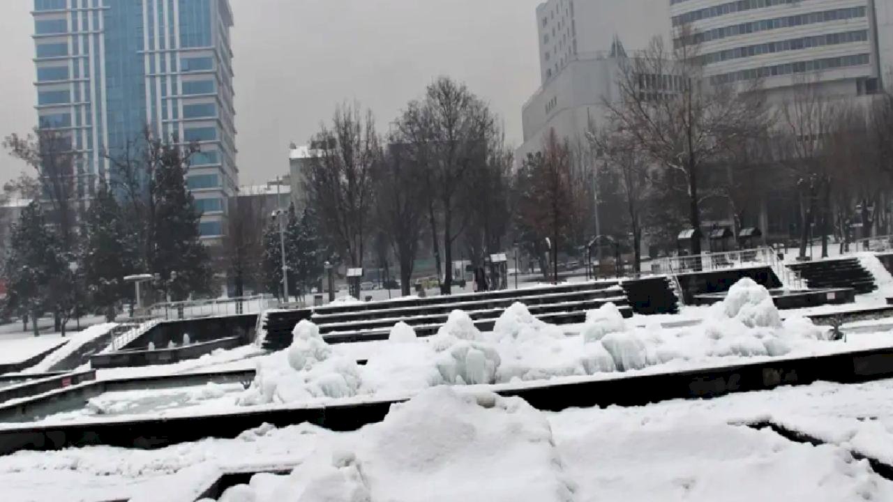 Kayseri'de Kar Yağışı Hayatı Olumsuz Etkiliyor