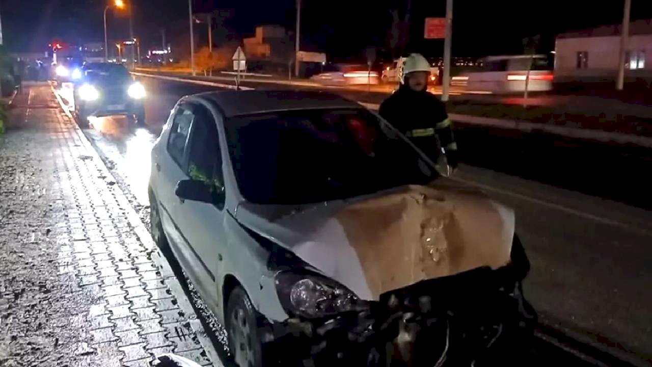 Kırıkhan'da Trafik Kazası: 6 Yaralı