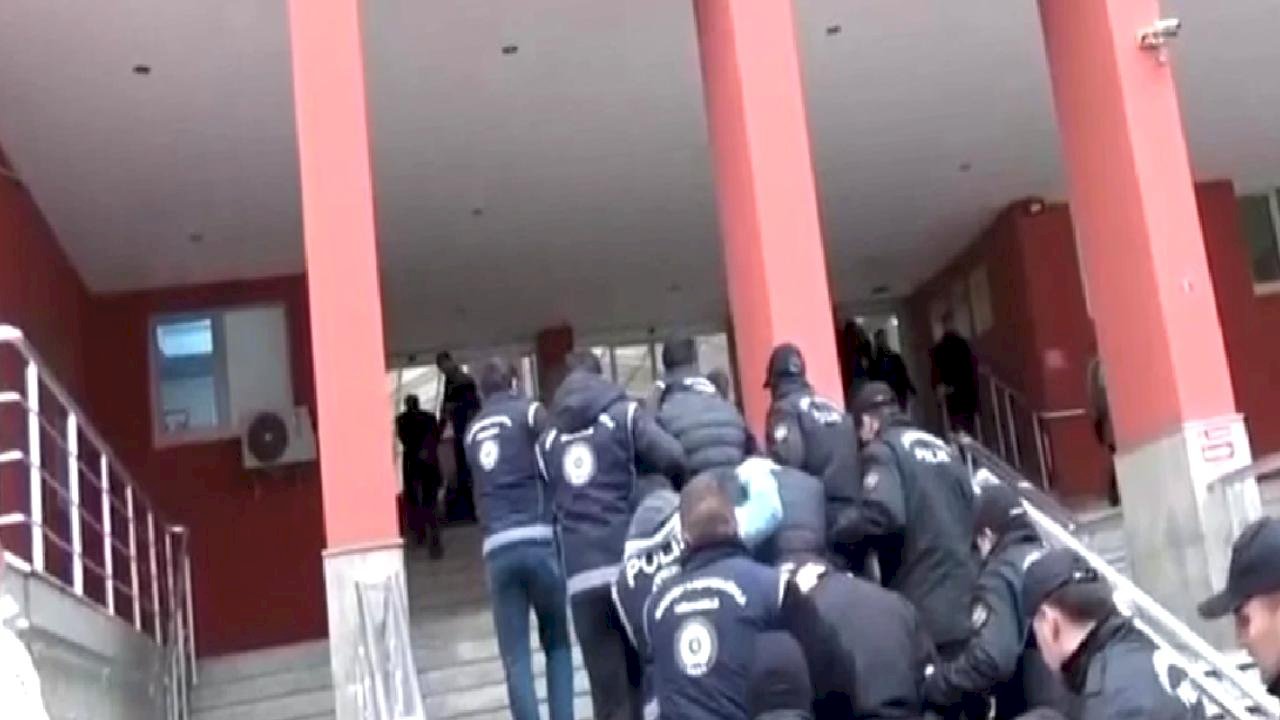 Kocaeli ve Iğdır'da fuhuş operasyonu: 6 kadın kurtarıldı