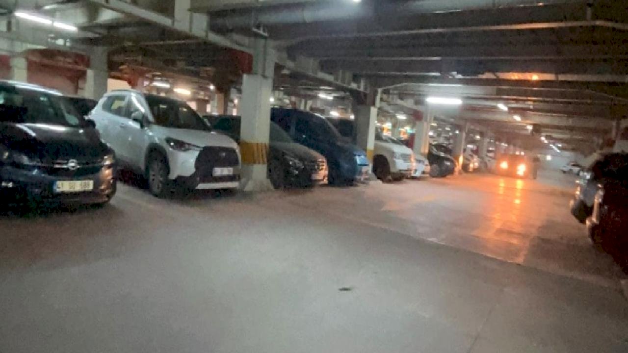 Kocaeli'de şakalaştığı arkadaşını bıçaklayarak öldürdü