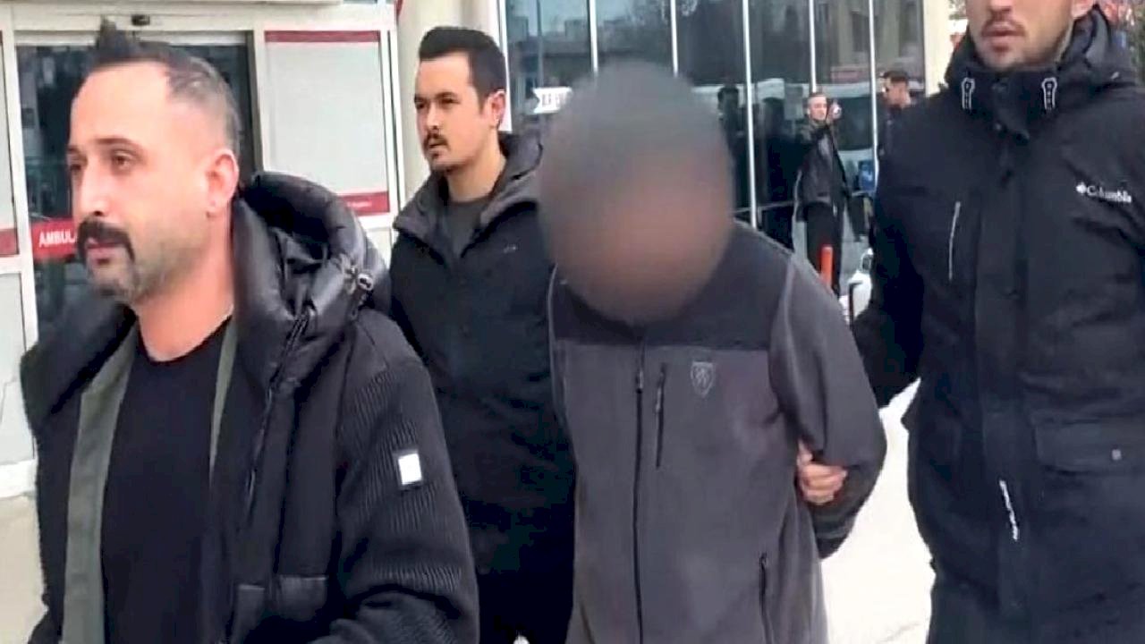 Konya'da çeşitli suçlardan aranan şahsın kadın kıyafetleriyle saklandığı ortaya çıktı