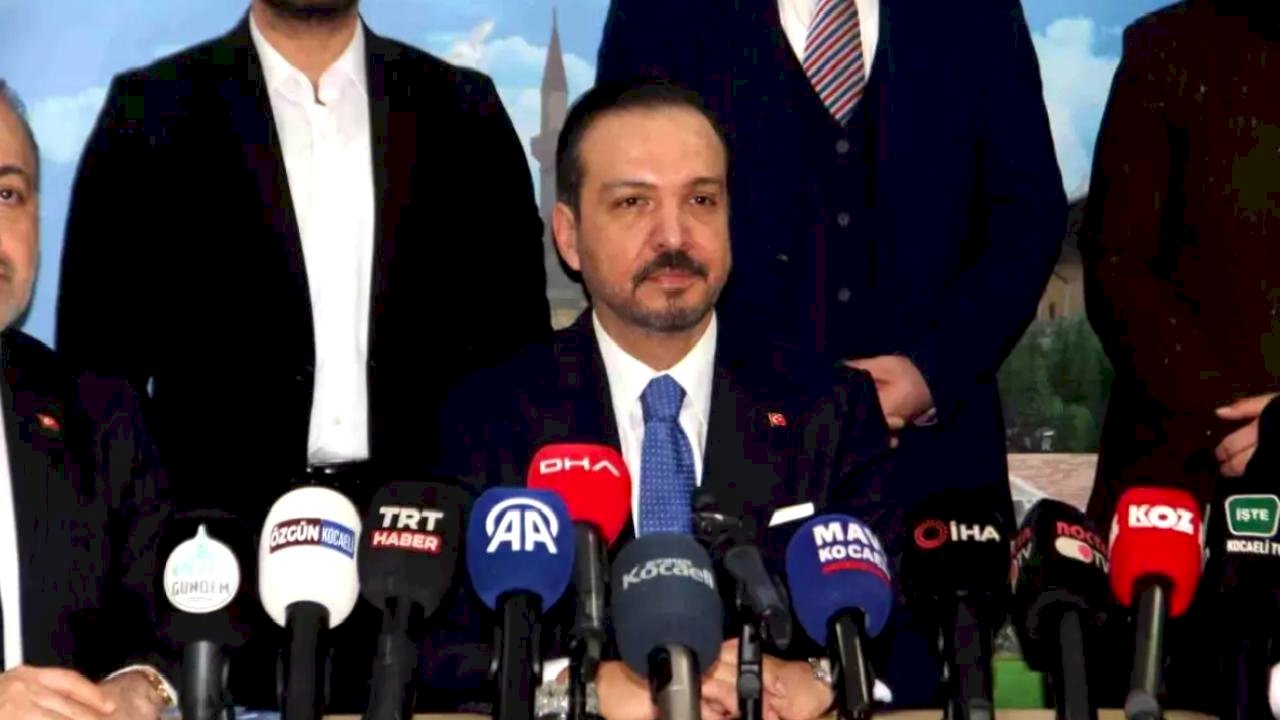 Kürşad Zorlu: "Terör örgütleri lağvedilmeli, Suriye'nin Kürtüyle, Arabıyla, Türkmeniyle bütünlüğü vazgeçilmez"