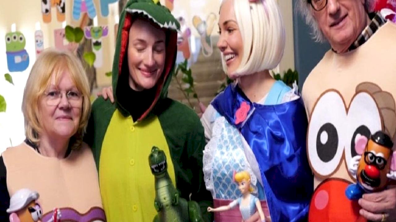 Meryem Uzerli, kızının doğum gününde prenses oldu