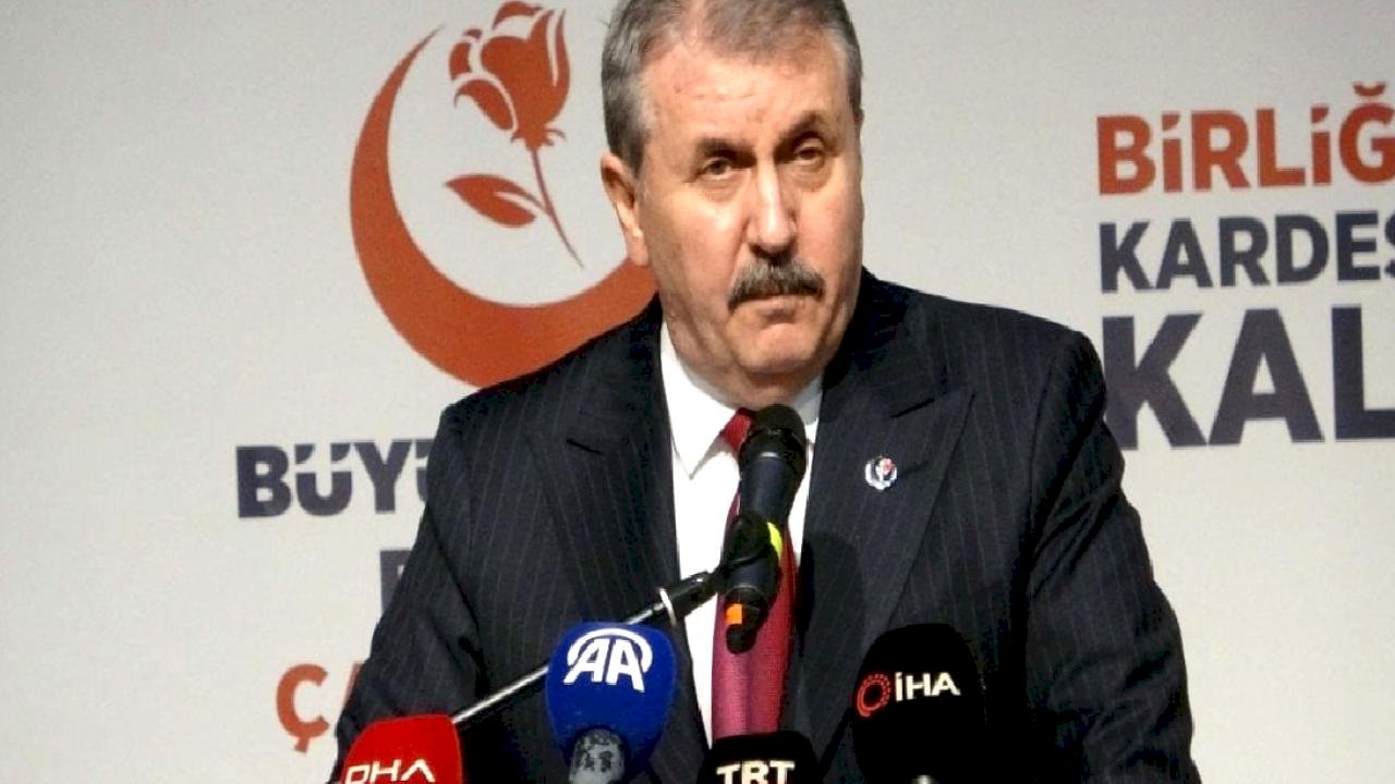 Mustafa Destici: Ailemize sahip çıkacağız