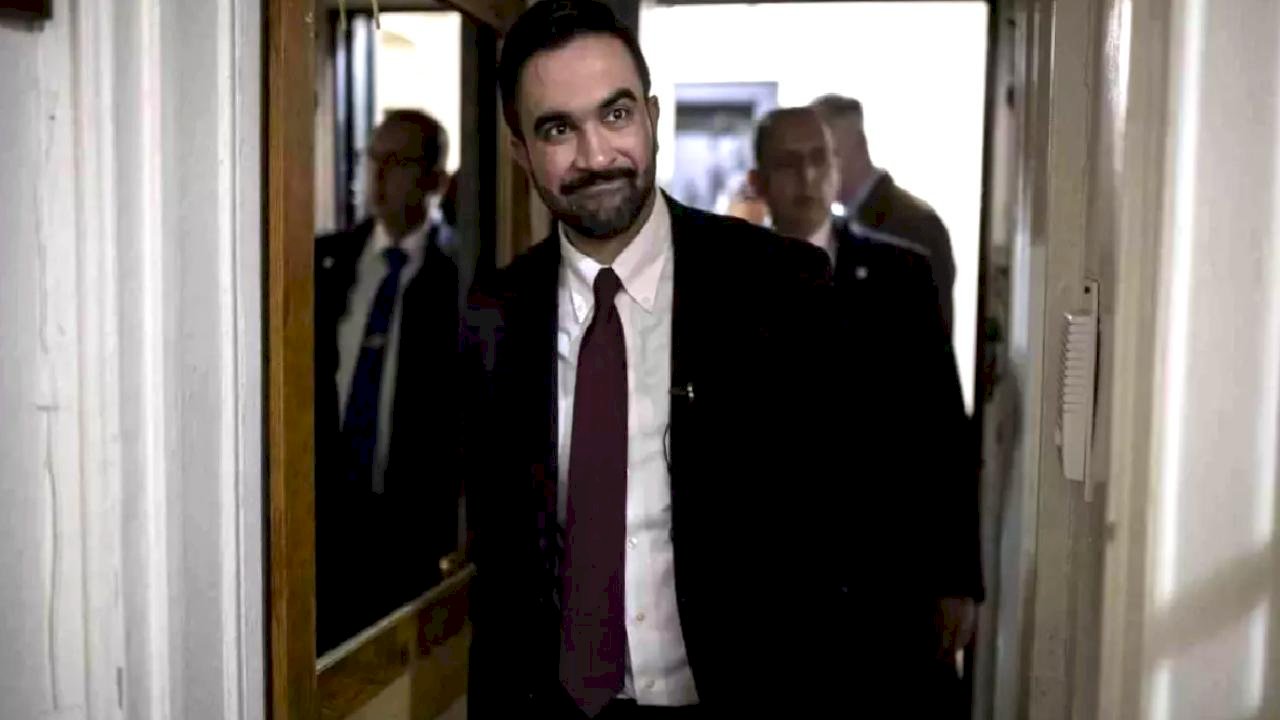 New York Belediye Başkanı Mamdani, İsrail'e imtiyaz sağlayan yürütme emirlerini iptal etti