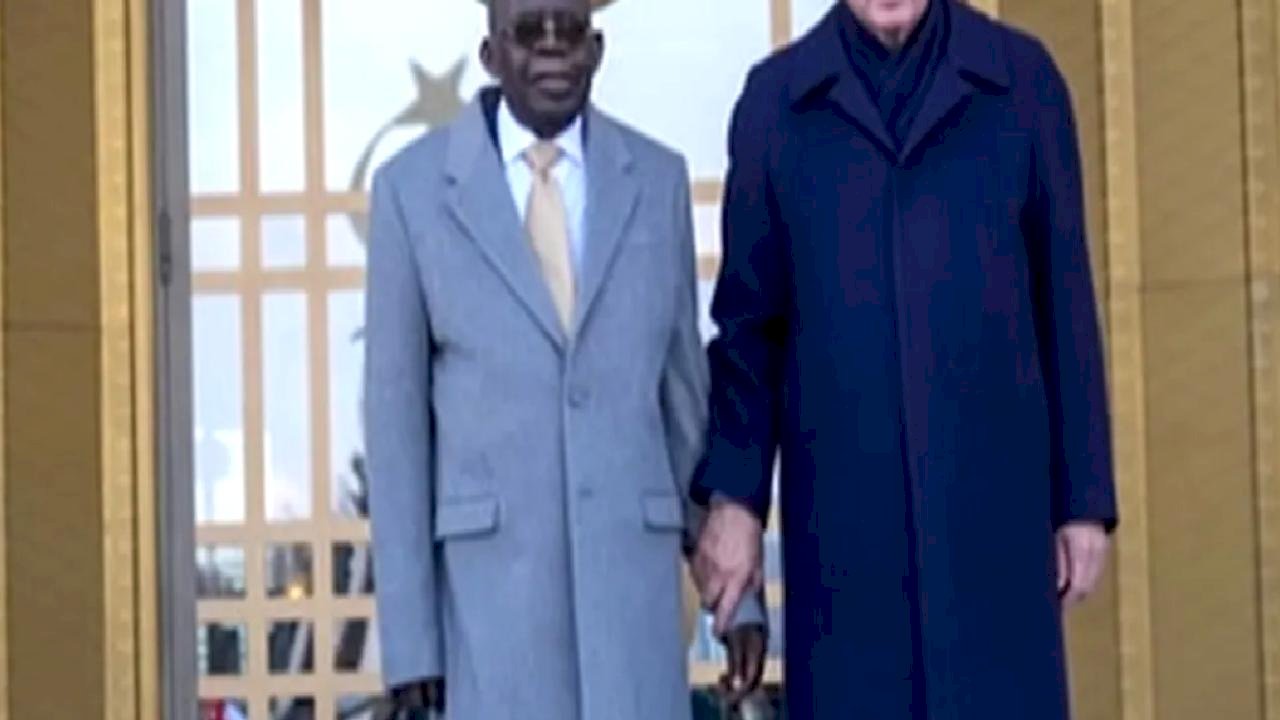 Nijerya Cumhurbaşkanı Külliye'de