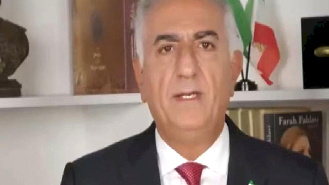 Rıza Pehlevi'den İranlılara protestolarını sürdürme çağrısı