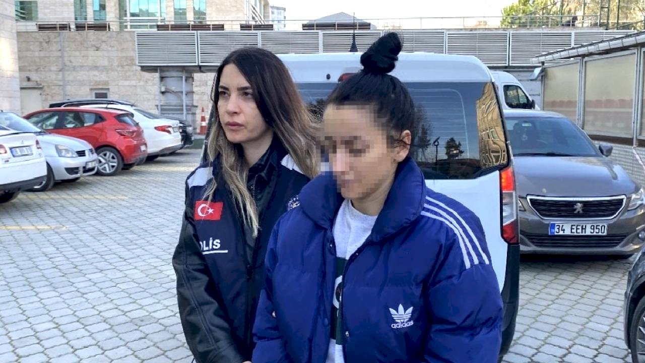 Samsun'da arkadaşlarını elektrik süpürgesinin demiriyle dövüp telefonunu gasbettiler