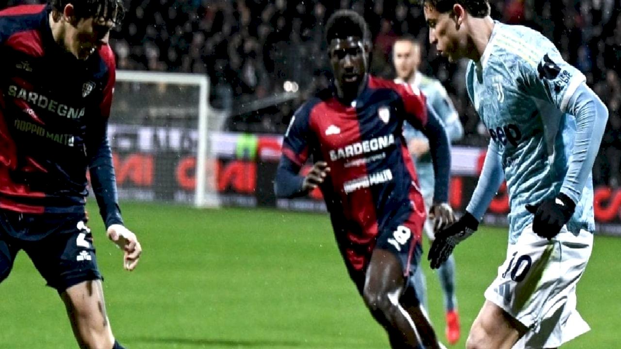 Semih Kılıçsoy'lu Cagliari, Kenan Yıldız'lı Juventus'u yendi